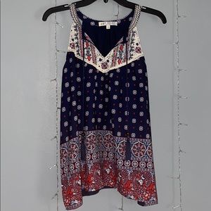 Very nice tank top!